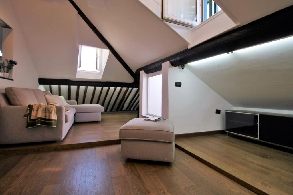 House Golia By Holiday World เจนัว ภายนอก รูปภาพ
