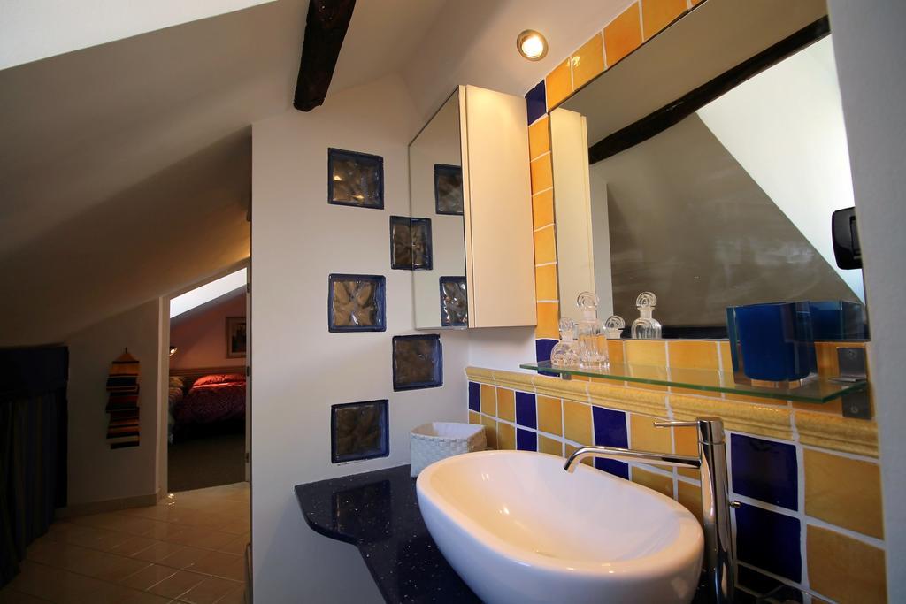 House Golia By Holiday World เจนัว ภายนอก รูปภาพ